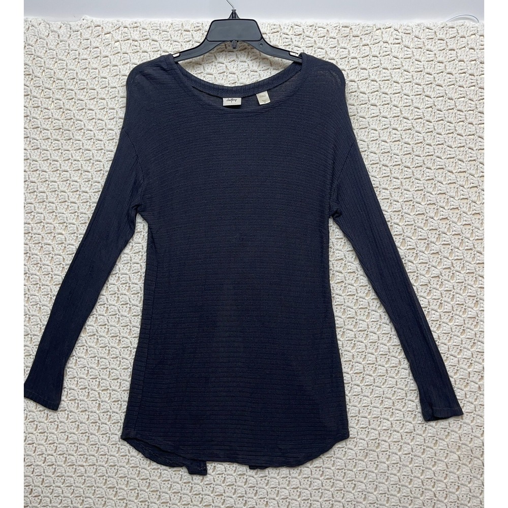 Buckle Daytrip Blouse Womens size Medium Gray Long Sleeves Soft Knit‎